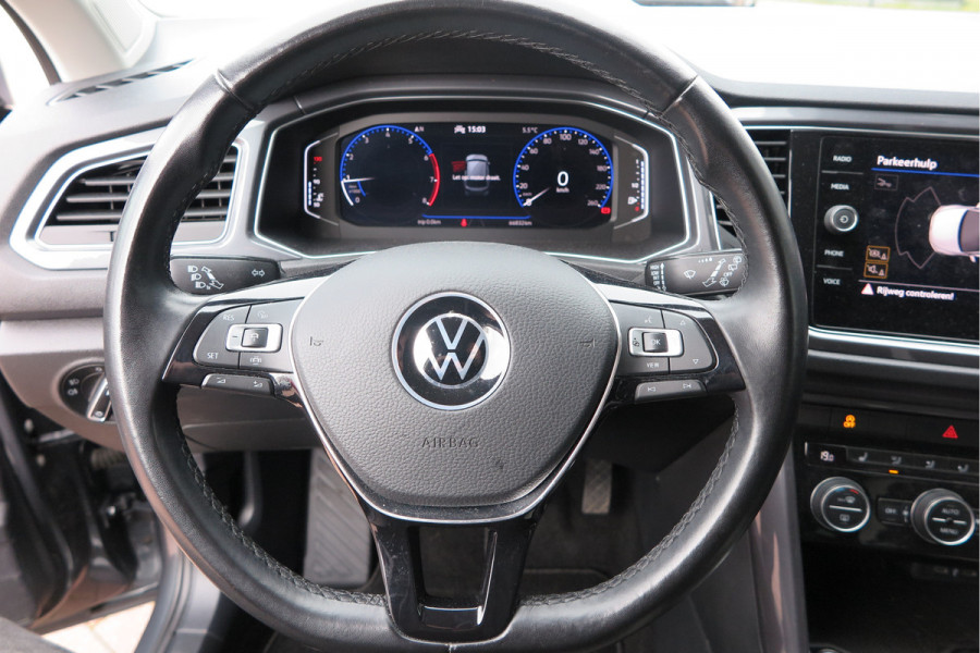 Volkswagen T-Roc 1.5 TSI 150pk Sport, Led , Adaptive cruise, Keyless , Virtual cockpit, Lane assist, Side assist, Stoelverwarming, PDC , Achteruitrijcamera, Buitenspiegels inklapbaar, Carplay , DAB+ etc.