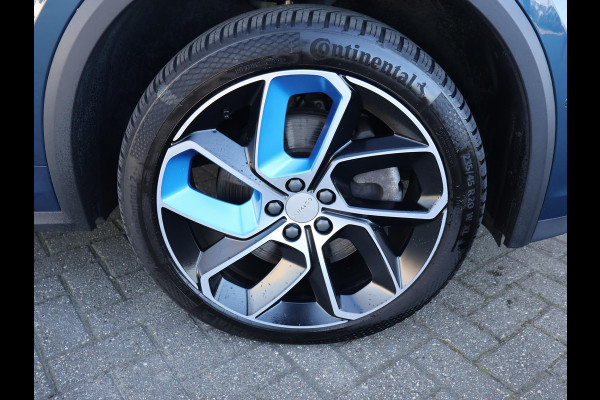 Lynk & Co 01 1.5 HYBRID 261 PK AUT. + TREKHAAK | 360 CAMERA PANORAMA | SFEERVERLICHTING | ADAPTIVE CRUISE | FULL LED