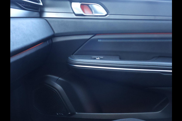 Lynk & Co 01 1.5 HYBRID 261 PK AUT. + TREKHAAK | 360 CAMERA PANORAMA | SFEERVERLICHTING | ADAPTIVE CRUISE | FULL LED