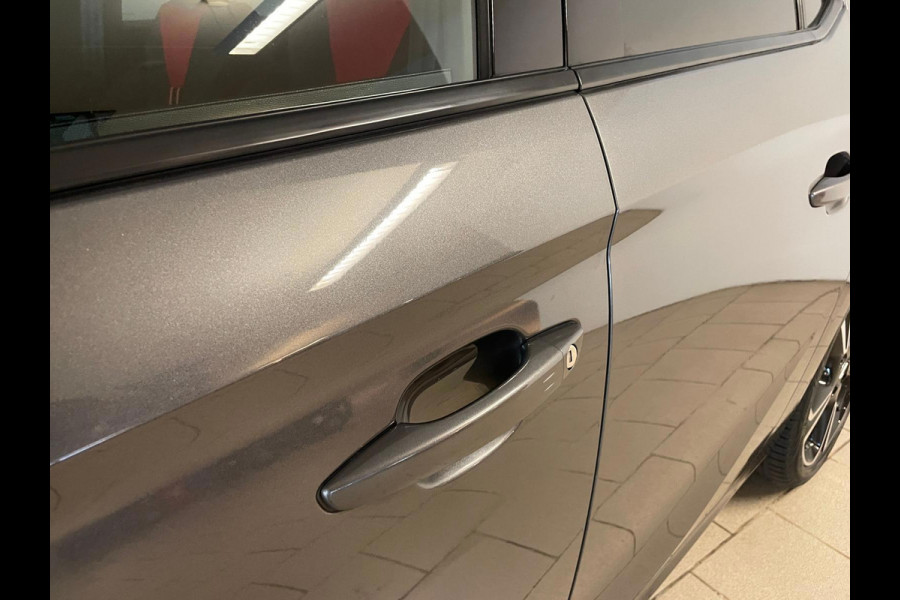 Opel Corsa 1.2 GS Line ARICO CLIMA NAVI VIA APP CRUISE BLUETOOTH ZWARTE HEMEL 17 INCH LM VELGEN PRIVACYGLAS NIEUWSTAAT