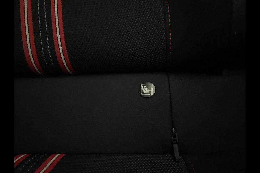 Opel Corsa 1.2 GS Line ARICO CLIMA NAVI VIA APP CRUISE BLUETOOTH ZWARTE HEMEL 17 INCH LM VELGEN PRIVACYGLAS NIEUWSTAAT