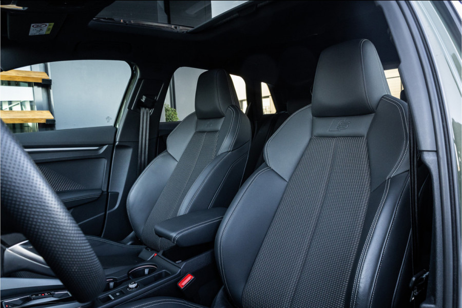 Audi A3 Sportback 35 TFSI S edition - S Line | Panorama | Sonos | Memory