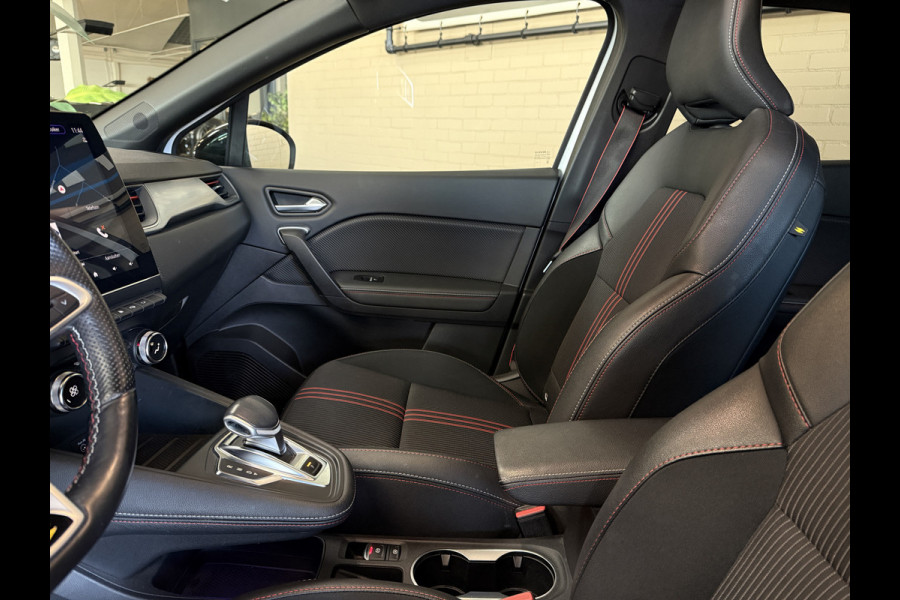 Renault Captur 1.3 TCe 140 R.S. Line | Groot Navi | Pano | Camera | 18" | Carplay | Led 100% Dealer onderhouden!