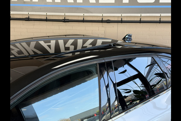 Renault Captur 1.3 TCe 140 R.S. Line | Groot Navi | Pano | Camera | 18" | Carplay | Led 100% Dealer onderhouden!