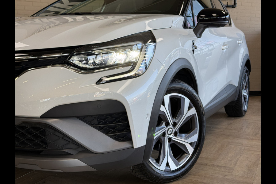 Renault Captur 1.3 TCe 140 R.S. Line | Groot Navi | Pano | Camera | 18" | Carplay | Led 100% Dealer onderhouden!