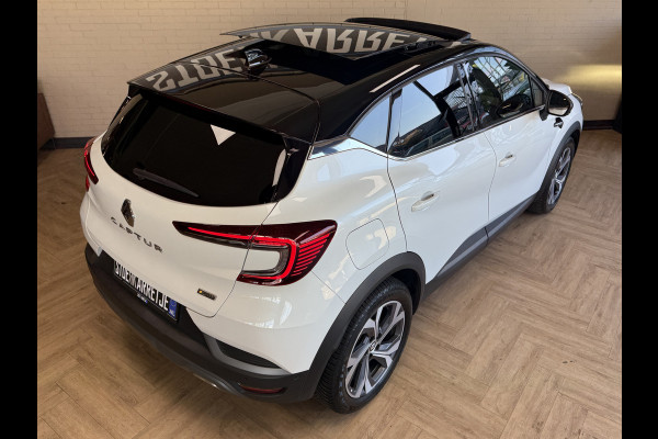 Renault Captur 1.3 TCe 140 R.S. Line | Groot Navi | Pano | Camera | 18" | Carplay | Led 100% Dealer onderhouden!