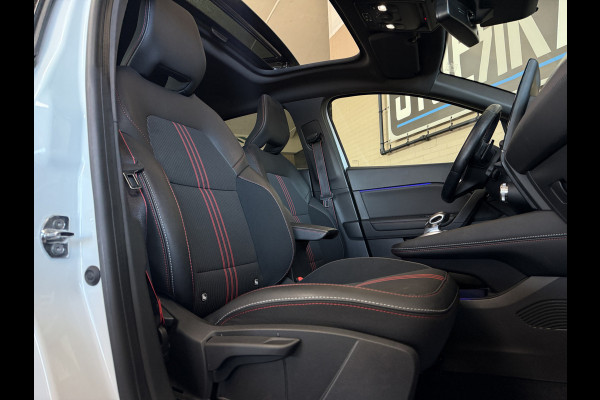 Renault Captur 1.3 TCe 140 R.S. Line | Groot Navi | Pano | Camera | 18" | Carplay | Led 100% Dealer onderhouden!