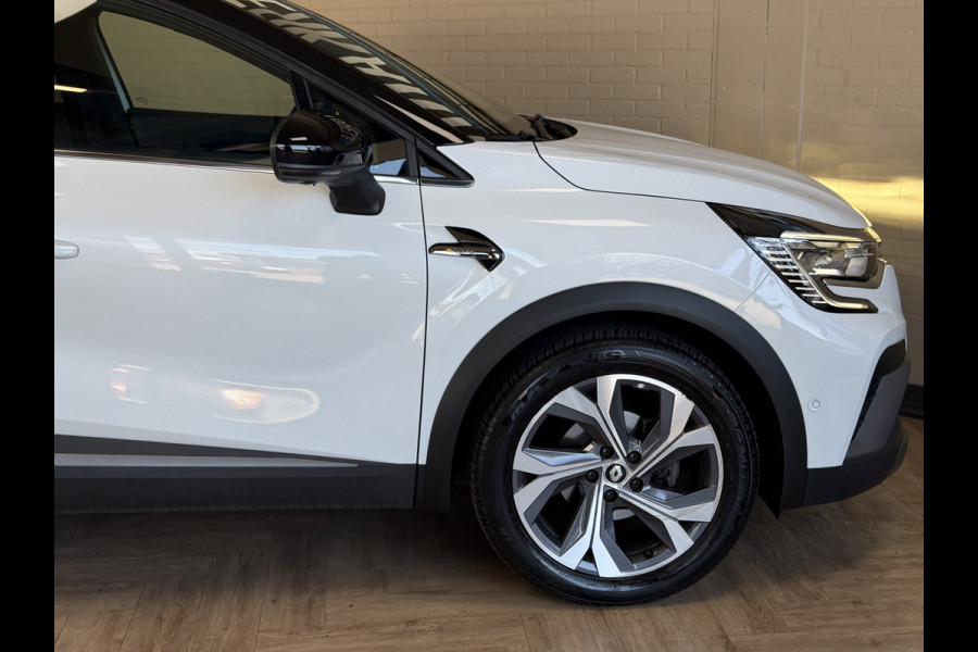 Renault Captur 1.3 TCe 140 R.S. Line | Groot Navi | Pano | Camera | 18" | Carplay | Led 100% Dealer onderhouden!