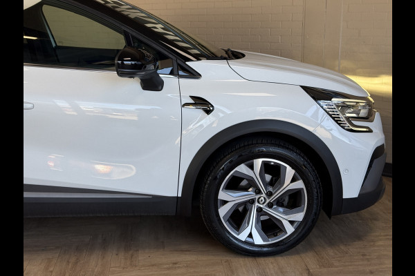 Renault Captur 1.3 TCe 140 R.S. Line | Groot Navi | Pano | Camera | 18" | Carplay | Led 100% Dealer onderhouden!