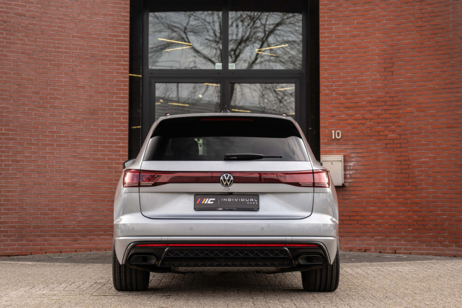 Volkswagen Touareg 3.0 TSI eHybrid R 4M Nightvision DynAudio Trekhaak