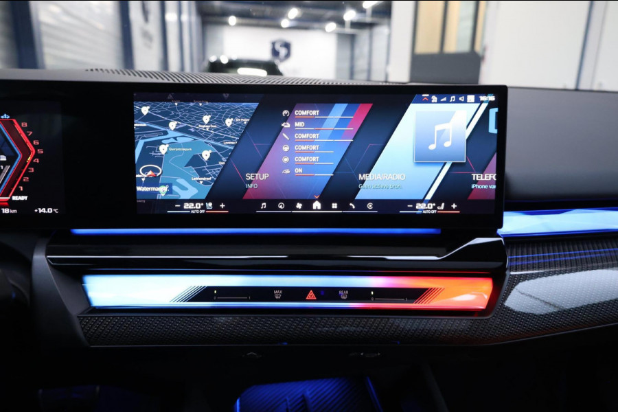 BMW 5 Serie Touring M5 950+PK BTW/AKRAPOVIC OPF DELETED/CARBON M-PERFORMANCE/EVENTURI/22” VOSSEN/B&W/PANO/HUD/12 MND GARANTIE!