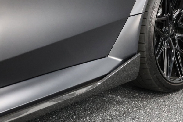 BMW 5 Serie Touring M5 950+PK BTW/AKRAPOVIC OPF DELETED/CARBON M-PERFORMANCE/EVENTURI/22” VOSSEN/B&W/PANO/HUD/12 MND GARANTIE!