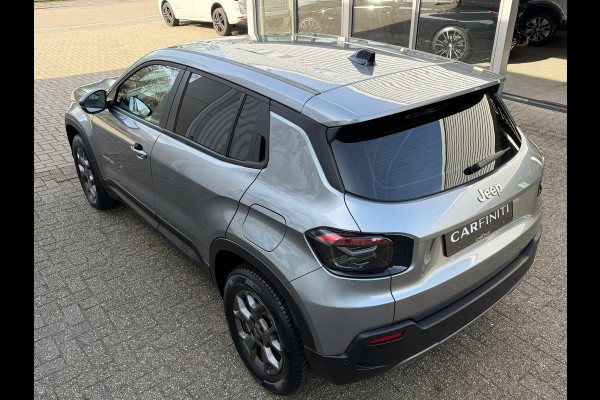 Jeep Avenger 1.2 Altitude / Navi Carplay / Climate / Cruise / Parkeersensor / Lichtmetaal.