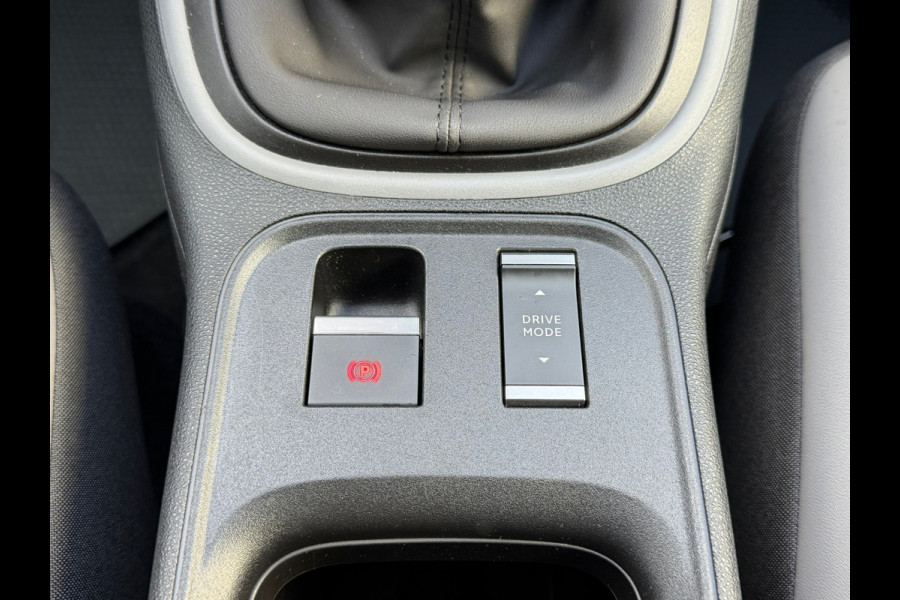 Jeep Avenger 1.2 Altitude / Navi Carplay / Climate / Cruise / Parkeersensor / Lichtmetaal.