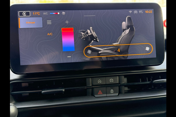 Jeep Avenger 1.2 Altitude / Navi Carplay / Climate / Cruise / Parkeersensor / Lichtmetaal.