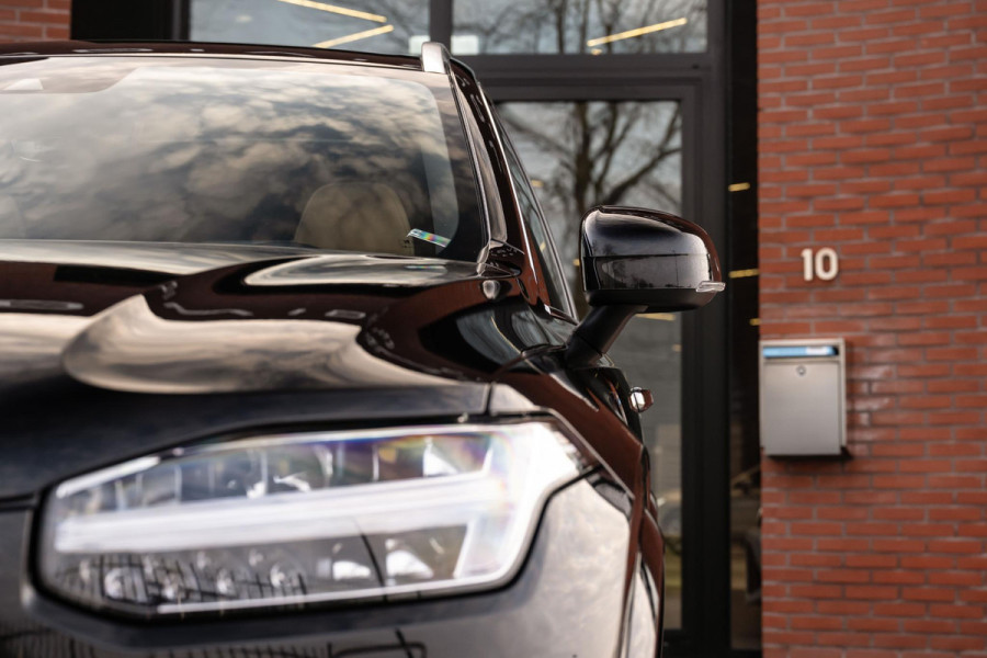Volvo XC90 2.0 T8 Recharge AWD Ultimate Bright B&W Four-C VOL