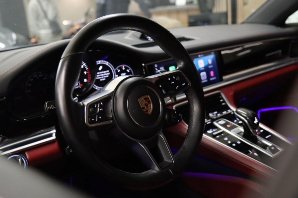 Porsche Panamera Sport Turismo 2.9 4 E-Hybrid PANO/DEALERGARANTIE/CARPLAY/KEYLESS/NAVI/VOL