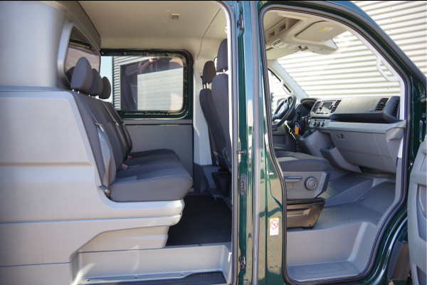 Volkswagen Crafter 35 2.0 TDI L3H2 DC-5P, 140PK AUT. LED, TREKHAAK, STOELVERWARMING, STANDKACHEL, CAMERA, PARKEERSENSOREN, AIRCO, CARPLAY, DUBBELE