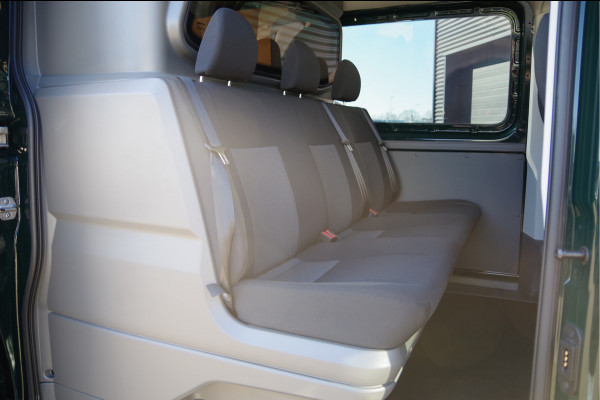 Volkswagen Crafter 35 2.0 TDI L3H2 DC-5P, 140PK AUT. LED, TREKHAAK, STOELVERWARMING, STANDKACHEL, CAMERA, PARKEERSENSOREN, AIRCO, CARPLAY, DUBBELE