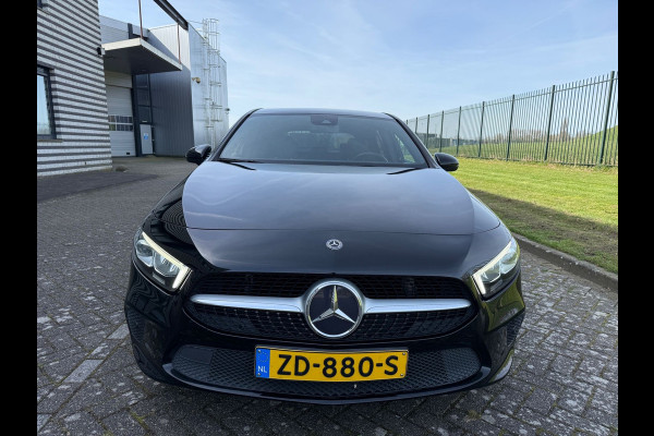 Mercedes-Benz A-Klasse 180 d Launch Edition 1e eigenaar