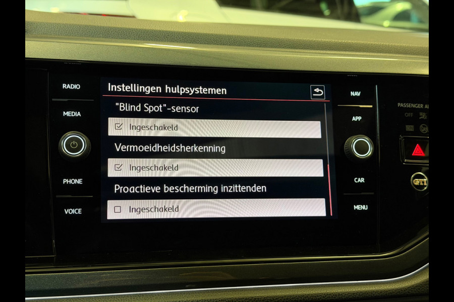Volkswagen Polo 2.0 TSI GTI|PANO|BOMVOL!