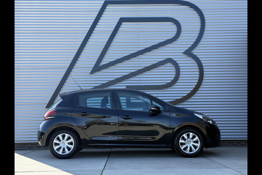 Peugeot 208 1.2 PureTech Active Navi|Airco|Cruise|Carplay|Elek ramen|D-riem v.v. in 2023|N.A.P|APK tot 06-2026
