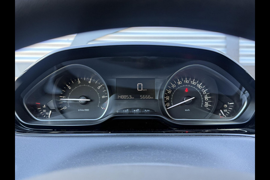 Peugeot 208 1.2 PureTech Active Navi|Airco|Cruise|Carplay|Elek ramen|D-riem v.v. in 2023|N.A.P|APK tot 06-2026