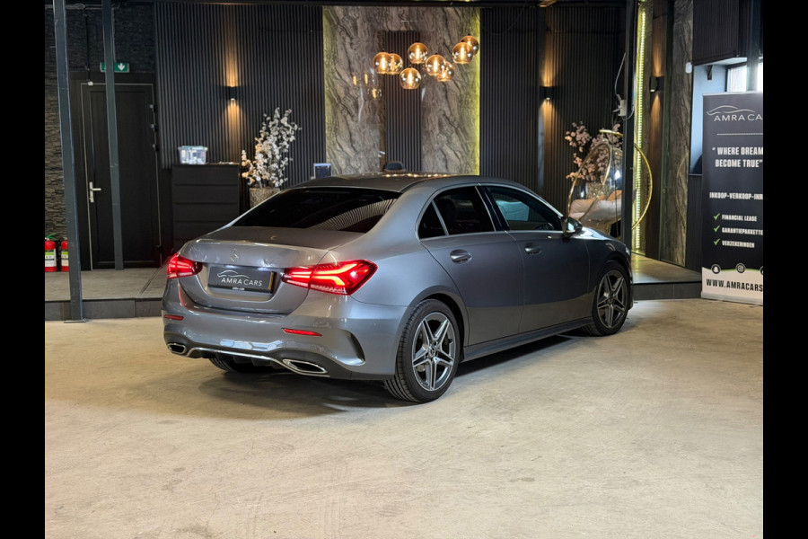 Mercedes-Benz A-Klasse 180 AMG Line