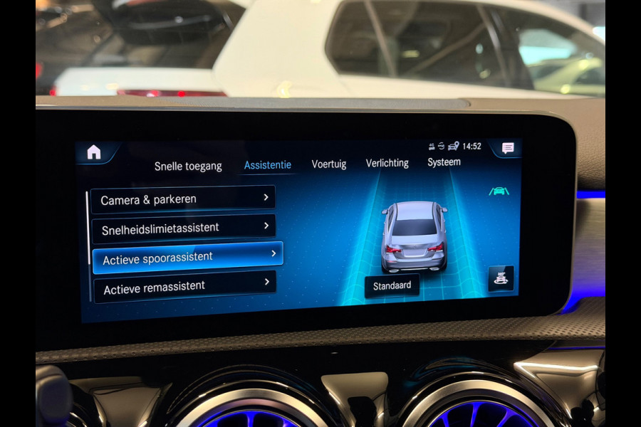 Mercedes-Benz A-Klasse 180 AMG Line