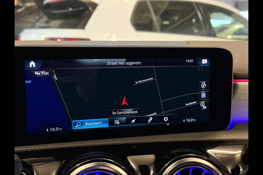 Mercedes-Benz A-Klasse 180 AMG Line