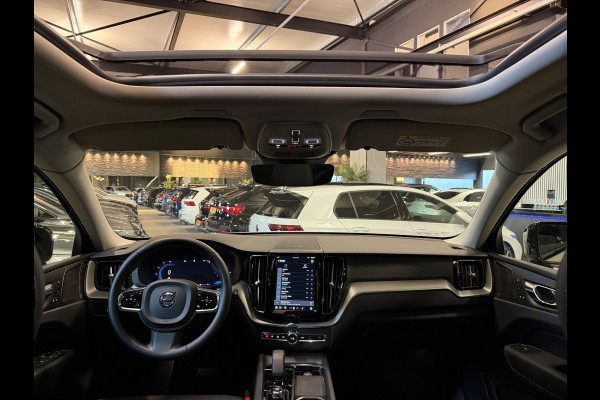 Volvo XC60 2.0 T6 Plug-in hybrid AWD Ultimate Dark|Bomvol!