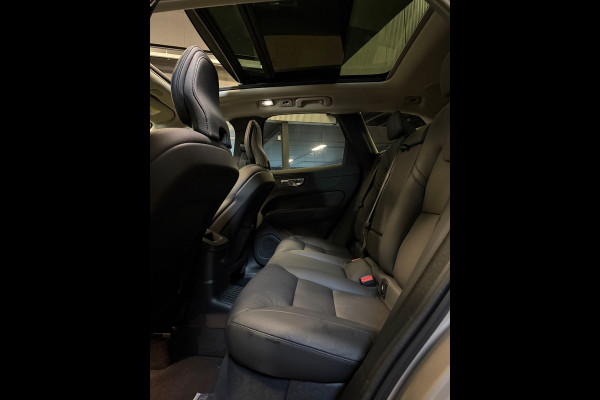 Volvo XC60 2.0 T6 Plug-in hybrid AWD Ultimate Dark|Bomvol!