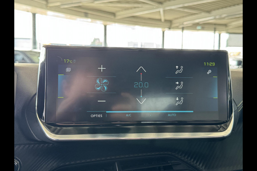 Peugeot e-2008 EV GT Pack 50 kWh | 3 fase | SOH 96,1% | Panoramadak | Prijs is rijklaar