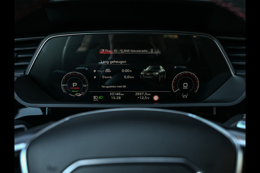 Audi Q8 Sportback e-tron S quattro SQ8 115 kWh | NL-Auto | Panorama dak | S-Seats | Bang & Olufsen | Camera | Ambiance interieur | 23 inch.