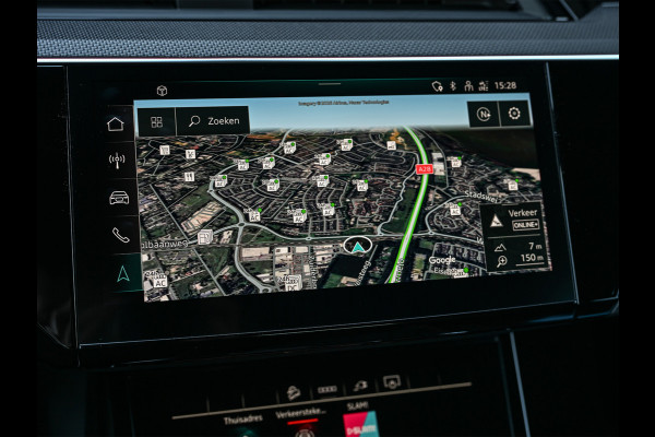 Audi Q8 Sportback e-tron S quattro SQ8 115 kWh | NL-Auto | Panorama dak | S-Seats | Bang & Olufsen | Camera | Ambiance interieur | 23 inch.