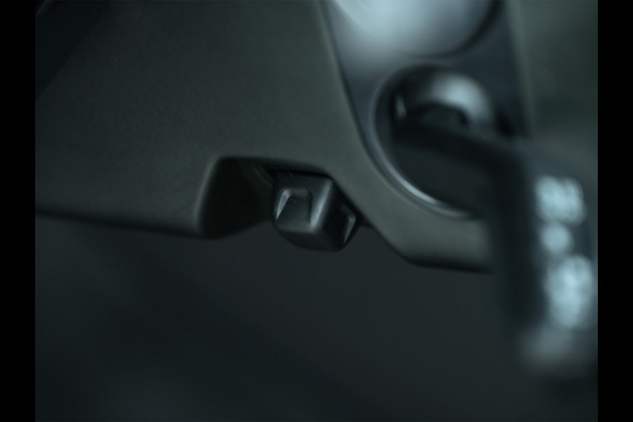 Audi Q8 Sportback e-tron S quattro SQ8 115 kWh | NL-Auto | Panorama dak | S-Seats | Bang & Olufsen | Camera | Ambiance interieur | 23 inch.