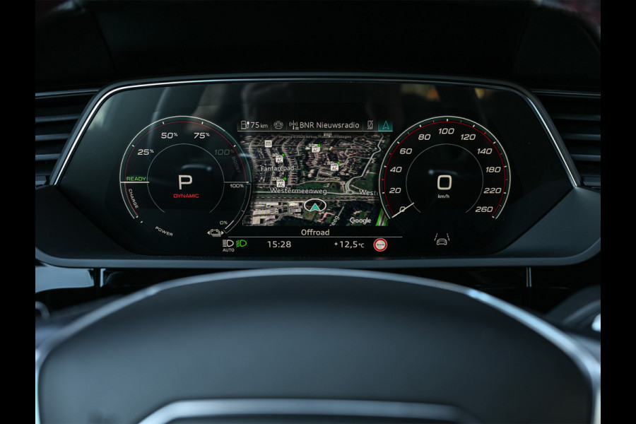 Audi Q8 Sportback e-tron S quattro SQ8 115 kWh | NL-Auto | Panorama dak | S-Seats | Bang & Olufsen | Camera | Ambiance interieur | 23 inch.