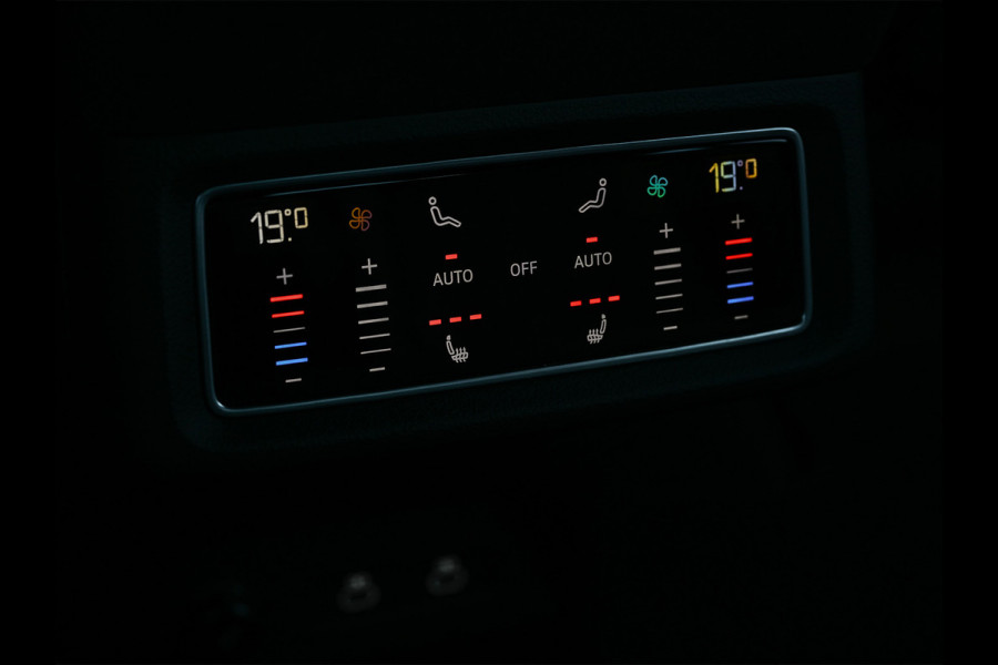 Audi SQ8 Sportback e-tron S quattro SQ8 115 kWh | NL-Auto | Panorama dak | S-Seats | Bang & Olufsen | Camera | Ambiance interieur | 23 inch.
