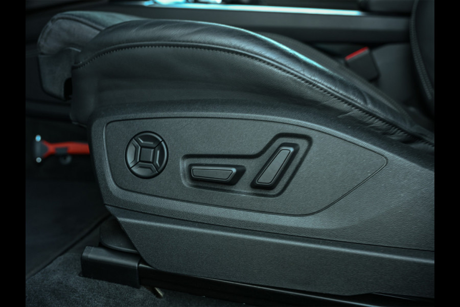 Audi Q8 e-tron 55 quattro Advanced Edition Plus 115 kWh | Panoramdak | Ambiance interieur | Adaptive Cruise | NL-Auto | Memory seats | Keyless