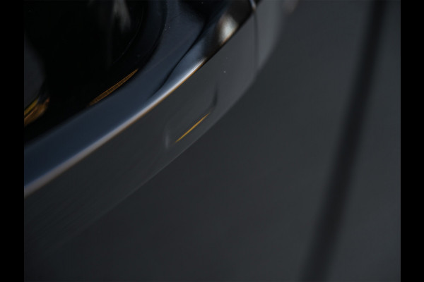 Audi Q8 e-tron 55 quattro Advanced Edition Plus 115 kWh | Panoramdak | Ambiance interieur | Adaptive Cruise | NL-Auto | Memory seats | Keyless