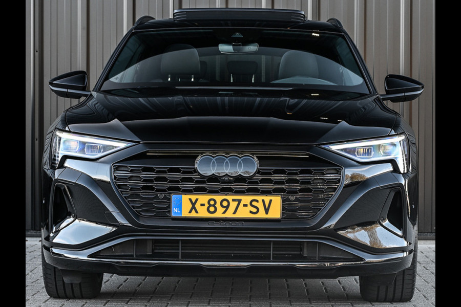 Audi Q8 e-tron 55 quattro Advanced Edition Plus 115 kWh | Panoramdak | Ambiance interieur | Adaptive Cruise | NL-Auto | Memory seats | Keyless