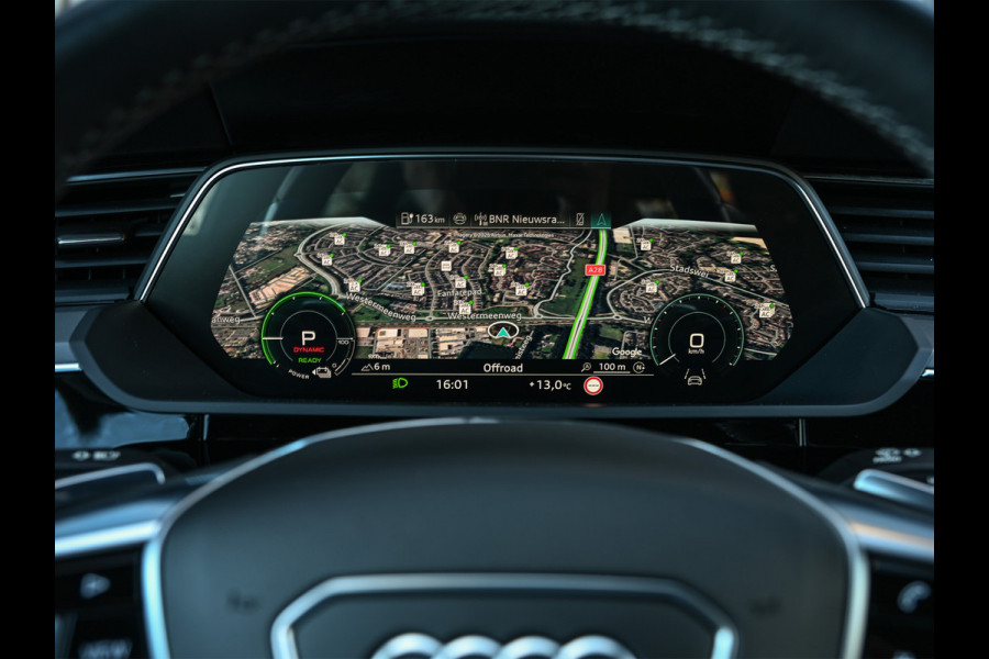 Audi Q8 e-tron 55 quattro Advanced Edition Plus 115 kWh | Panoramdak | Ambiance interieur | Adaptive Cruise | NL-Auto | Memory seats | Keyless