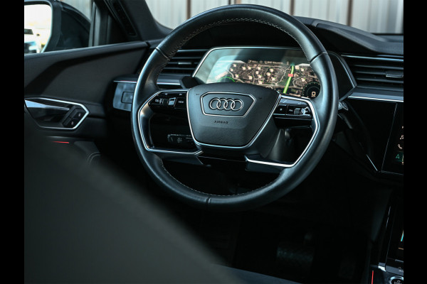 Audi Q8 e-tron 55 quattro Advanced Edition Plus 115 kWh | Panoramdak | Ambiance interieur | Adaptive Cruise | NL-Auto | Memory seats | Keyless
