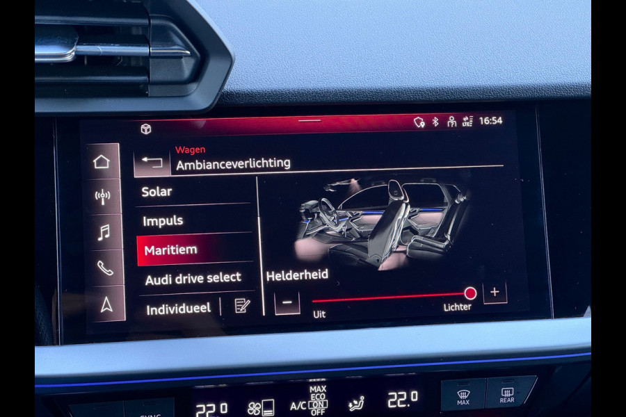 Audi A3 Sportback 45 TFSI e S edition Competition B&O/HuD/Memory