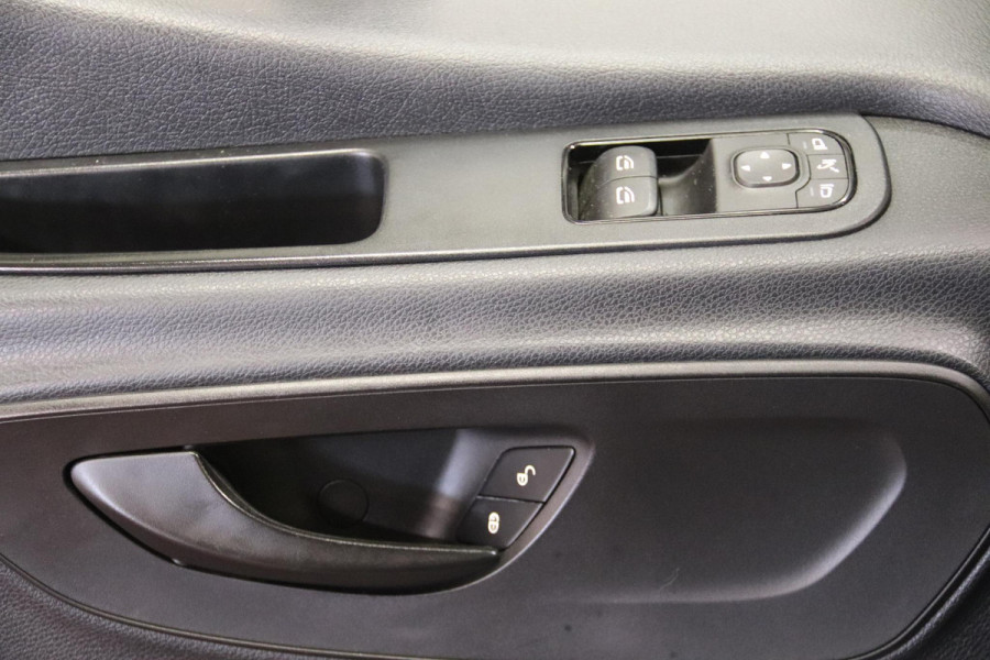 Mercedes-Benz Sprinter 316 L2H2 KOELWAGEN VRIESAUTO MET LAADKLEP