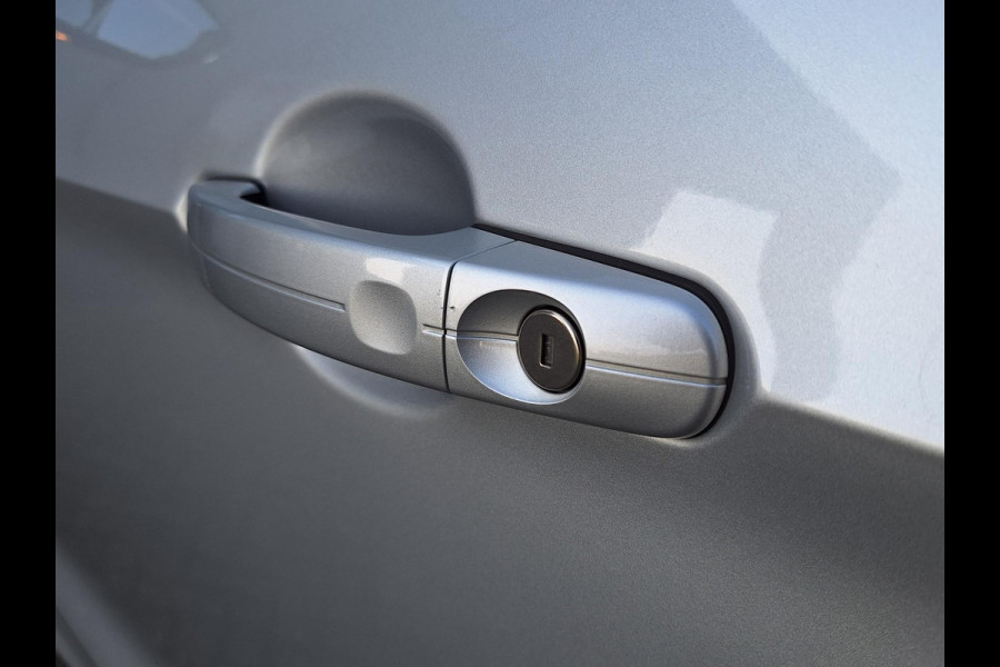 Ford Kuga 1.5 ST Line X-Pack | Winterpack | X-Pack | Navi | Sony Audio |