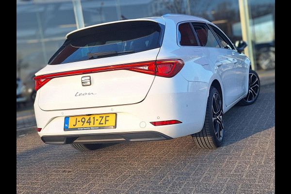 Seat Leon Sportstourer 1.5 TSI Style Launch Edition My 2021 | 18"LM | Trekhaak | Full LED | Climate V=A | Navi |