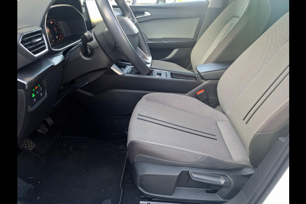 Seat Leon Sportstourer 1.5 TSI Style Launch Edition My 2021 | 18"LM | Trekhaak | Full LED | Climate V=A | Navi |