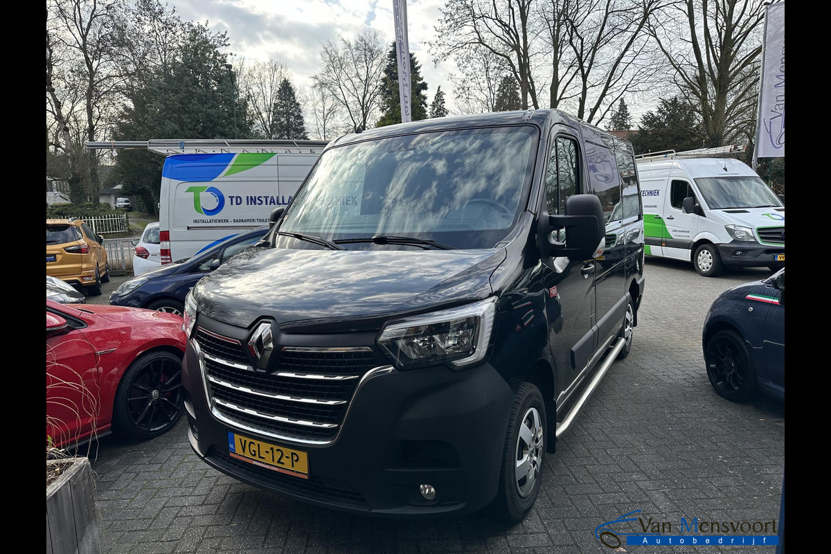 Renault Master T35 2.3 dCi 135 L1H1