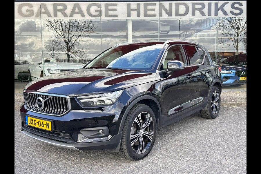 Volvo XC40 1.5 T5 Recharge R-Design | Trekhaak | Panorama dak | Beige Leder | Dealer onderhouden |